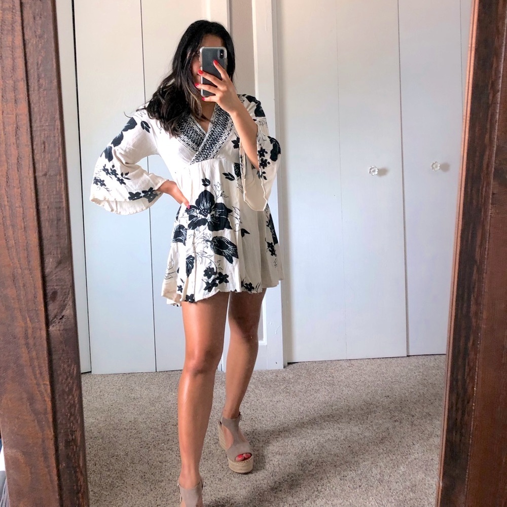 Billabong floral dress